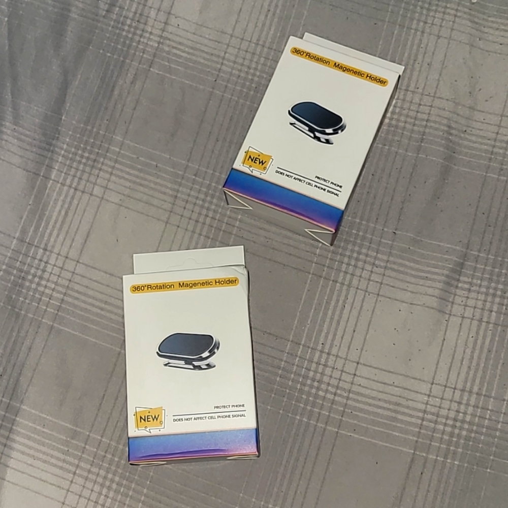 A magnetic phone holder
